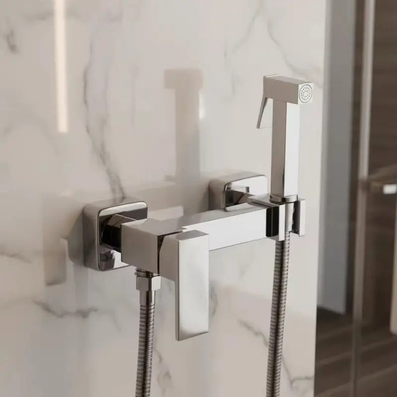 Robinet wc chaud froid argent